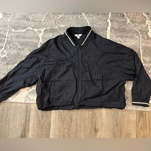 L - JoyLab Black Quilted Cropped Jacket